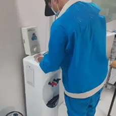 Vệ Sinh Cây Nước Nóng Lạnh Lavie Tại Nhà